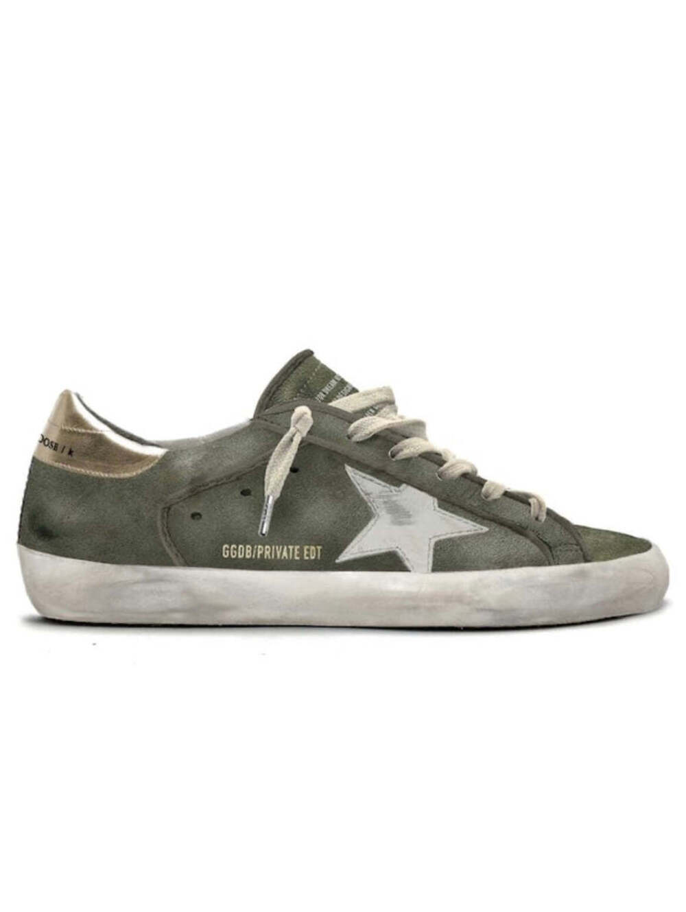Golden Goose Super Star Sneakers(PLEASE REQUEST YOUR SIZE BEFORE PURCHASING)